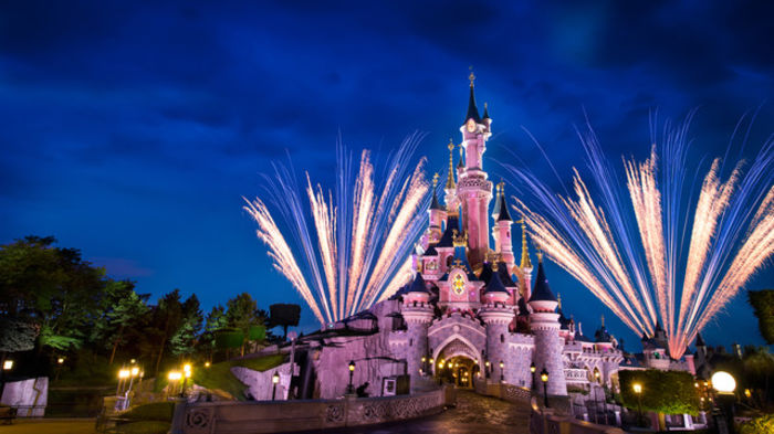 sleeping-beauty-castle (poza net) - Disneyland Paris