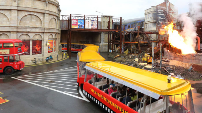 studio-tram-tour-behind-the-magic(poza net) - Disneyland Paris