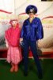 thumb_carnavalul-anului-la-12-ani-acasa-un-show-plin-de-stralucire-si-de-iubire-acasa-mega-galerie-f