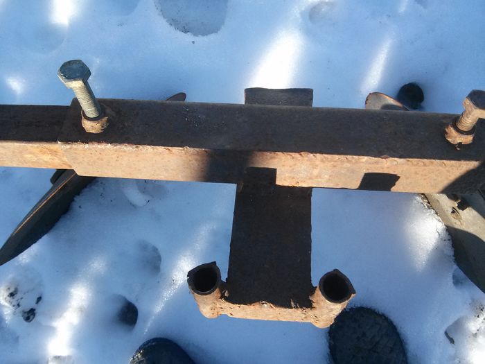 20150111_105444; suportul de prindere pt motocultor
