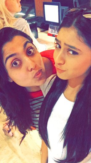 CQA_YpWUkAAwTic - Niti Taylor