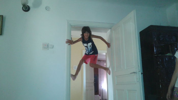 AMINTIRI DIN COPILARIE-LA BUNICI