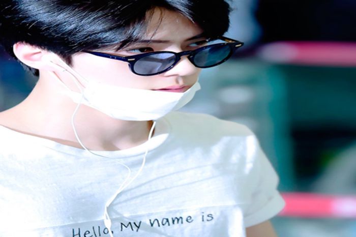 .△ツ Lui Sehun îi este frica să fie singur în lifturi.; // 24.09.2015
