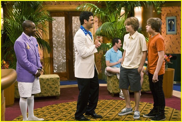 20pzy85 - The suite life Zack and Cody