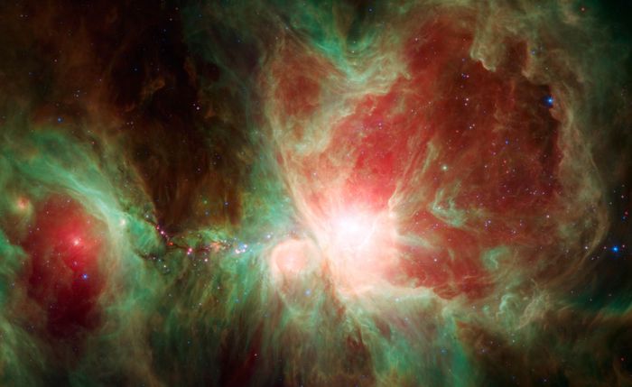 orion_spitzerR600h - Colindand prin univers I