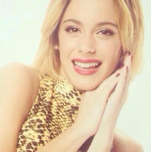 Violetta! Ce frumusete,.. - Violetta-21