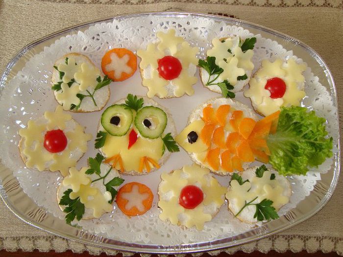 284878_237492319616166_318528_n - Idei de aranjare a platourilor pentru ocazii speciale