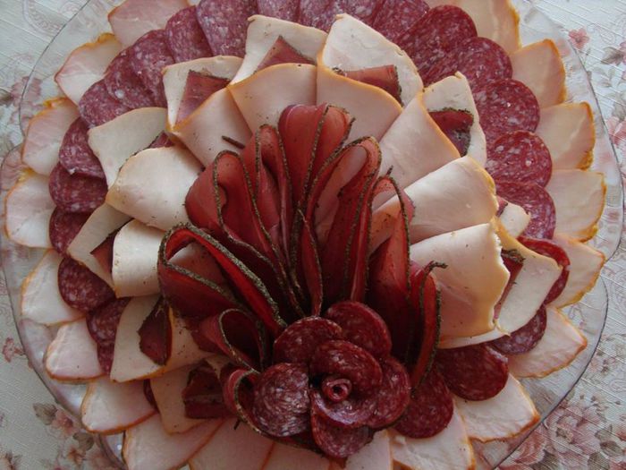 11222183_1031070286925028_5325756844637650779_n - Idei de aranjare a platourilor pentru ocazii speciale