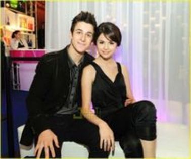 selena1 - toate pozele mele cu selena gomez