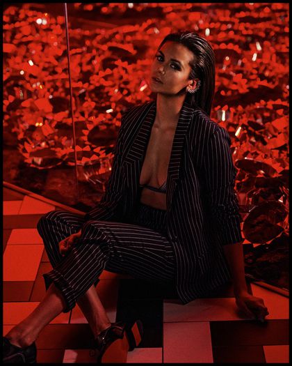 003 - Nina Dobreva