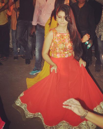 12070647_792131104242033_1080423983_n(1) - Niti Taylor
