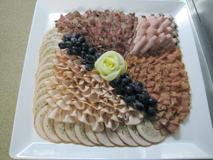 12063719_1064923690199027_5819727115320073157_n - Idei de aranjare a platourilor pentru ocazii speciale