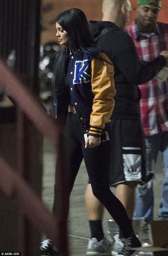 large (1) - kylie jenner
