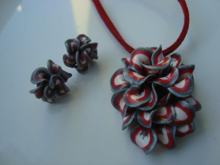 221917_410795438979897_710710325_n