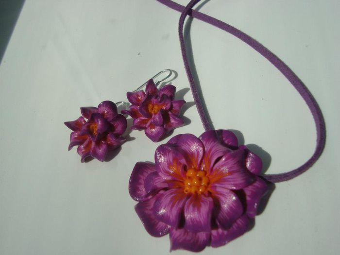 388018_407417282651046_1163403278_n