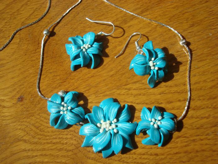 417808_524820710910702_629225107_n