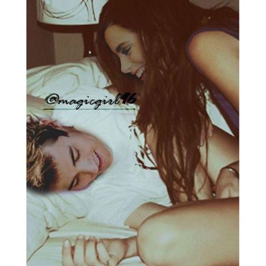 12145461_1188327947848525_447245559_n