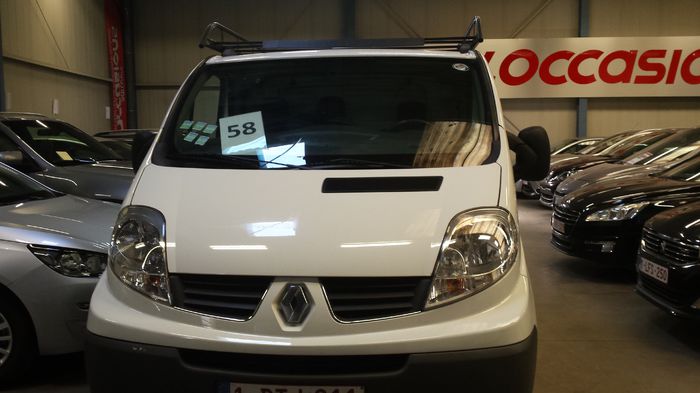 20150929_144542 - RENAULT TRAFIC 2015