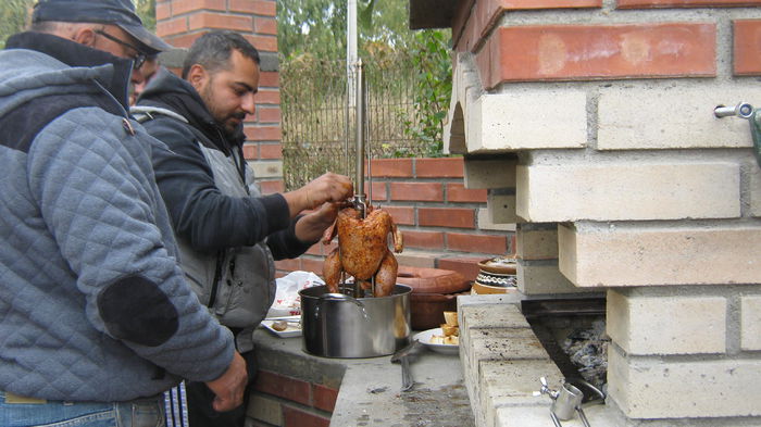 IMG_3165 - ANSAMBLU RUSTIC DE GRADINA LA LAZU