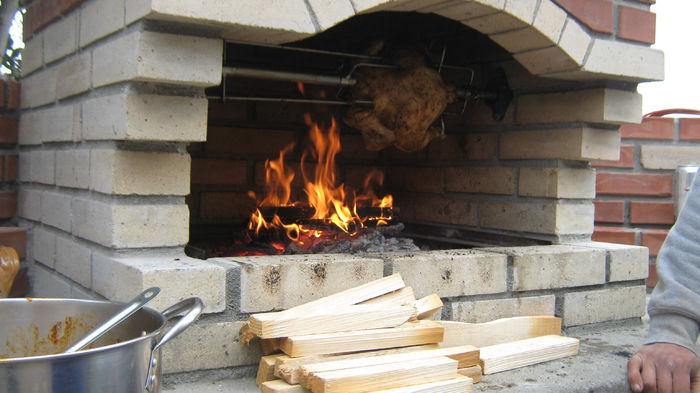 IMG_3173 - ANSAMBLU RUSTIC DE GRADINA LA LAZU