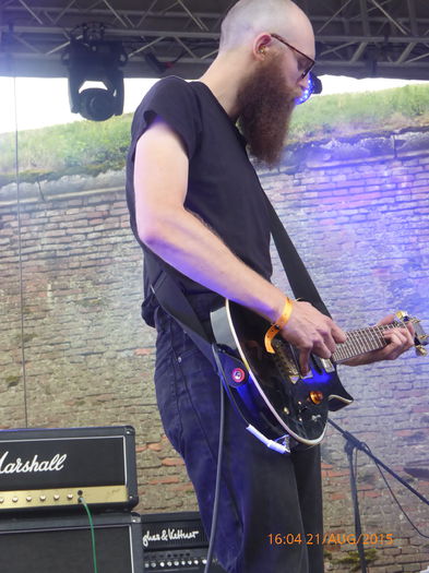 P1010086