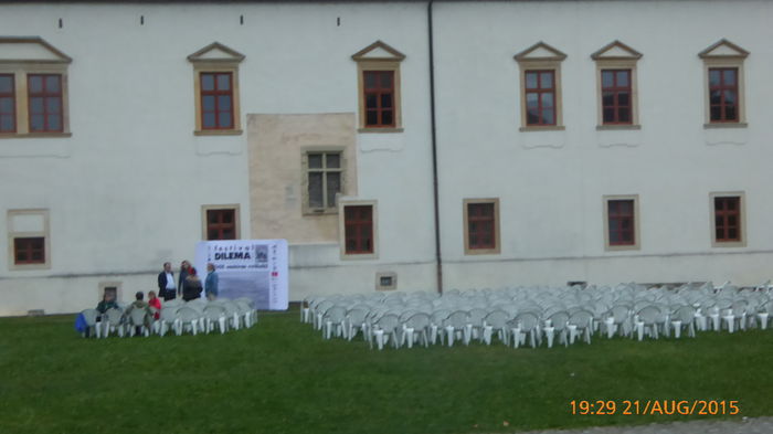 P1010195