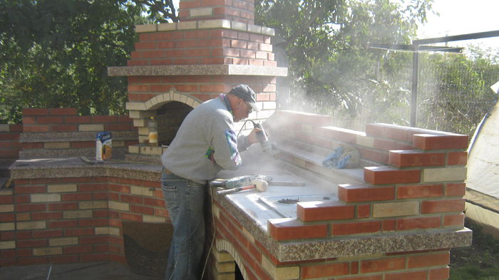 IMG_3267 - ANSAMBLU RUSTIC DE GRADINA LA LAZU