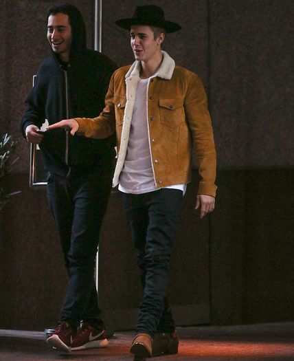 Justin-Bieber-001