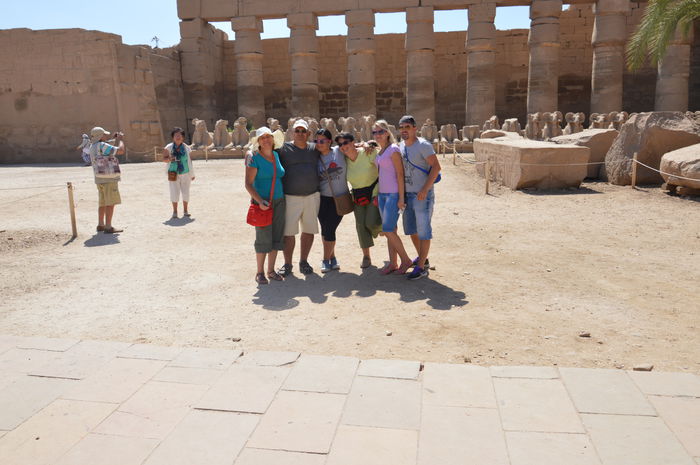 TEMPLU LUXOR