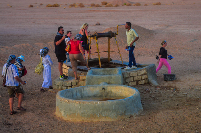 FANTANA IN DESERT