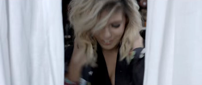 bandicam 2015-10-28 15-29-05-694 - 11b Cand vremea e rea - 2