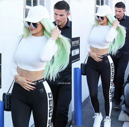 thrsyt - kylie jenner