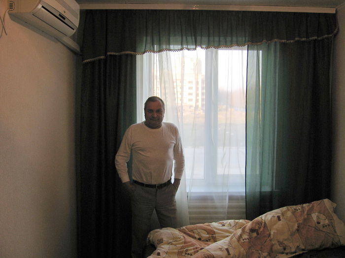 IN CAMERA DE HOTEL
