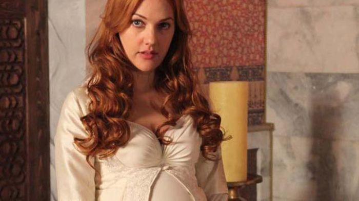  - MERYEM UZERLI