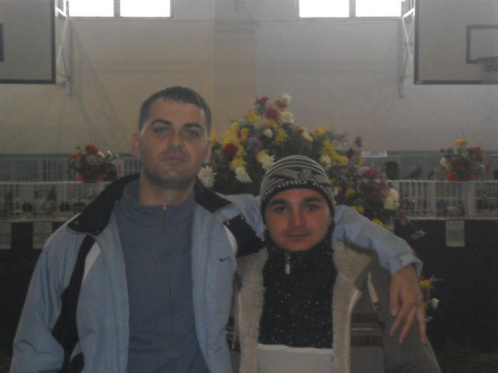 EU SI GROSU BOGDAN; EU SI GROSU BOGDAN
