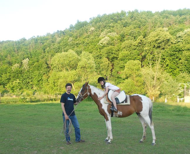 CEL MAI BUN CAL DE SCOALA - SCOALA DE CALARIE VALEA CLADOVEI