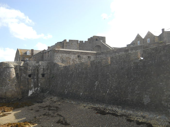 CALIN 226 - Guernsey and Herm Islands