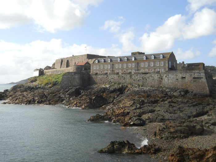 CALIN 229 - Guernsey and Herm Islands