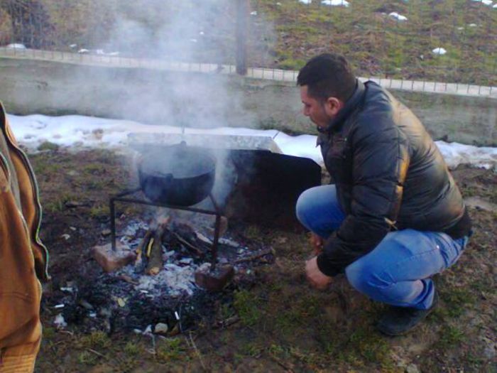 NANDO; INTRETINEA TUCIULETUL
