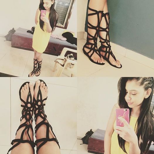 12224410_1547591652197383_309581134_n - Niti Taylor