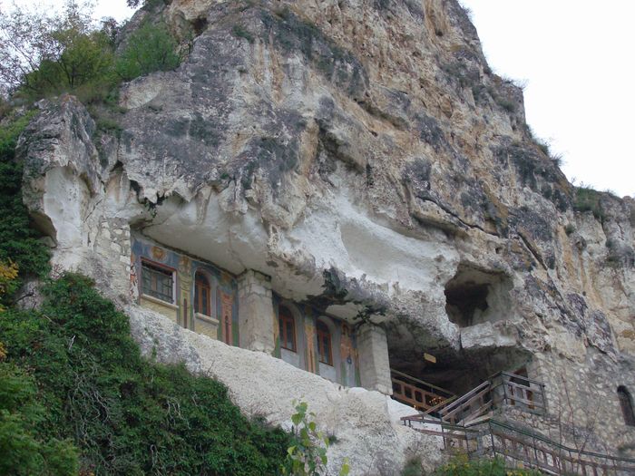 MANASTIREA BASARABOV (5) - BULGARIA