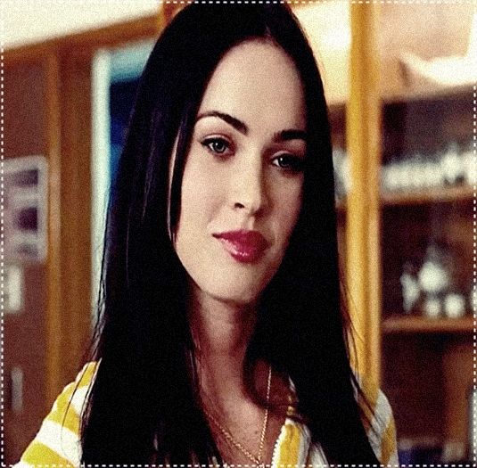 ‹♡`;. # se îneacă cu apa când aude și își pune mâna la gură, apoi când îi trece își lasă mâna la loc; # pe lângă corp și dă din umeri, uitându-se la el=))))). I-auzi, interesant. ;;). Și de ce n-ai rămas la ele, ți-ai mai și șifonat sacoul să vii până aici. :(. =))))))). # își lasă capul într-o parte
