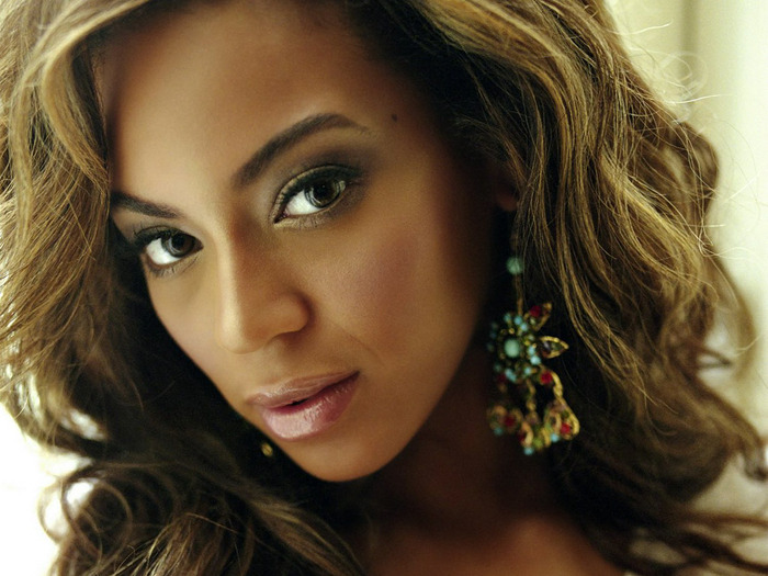beyonce_headshot-4846 - Beyonce