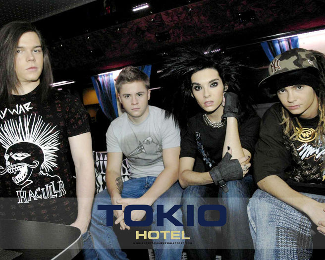 10438591_QUUVIXRWY - Tokio Hotel