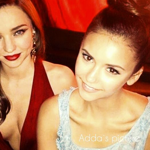 - *vine si impodobeste ea pe acolo sa termine ce a inceput Felicity *=)))))