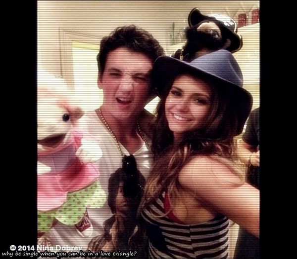 ➪ ᶳᵒᵐᵉ ʷᵒᵘˡᵈ ᶳᵃʸ ᶤ ᵃᵐ ᵗʰᵉ ʳᵉᵛᵉʳᶳᵉ ✞┋poi am vazut o masa de tortura misto..si vreau diamanteeee[click; si rubineee si de toate=))) si haur,mult haur..ah da si haine normal b-)=))))))
