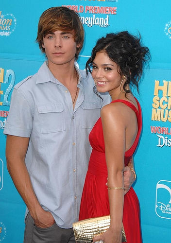  - VANESSA HUDGENS PREMIERE 6