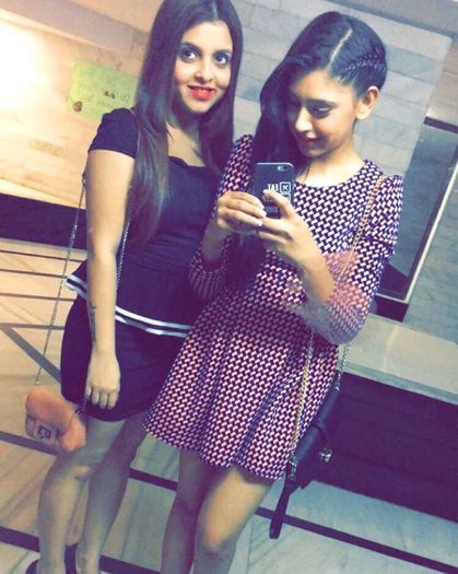 12093388_531341380357423_1352835427_n(1) - Niti Taylor