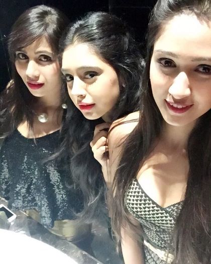 12353471_1647944162139753_1530869866_n - Niti Taylor