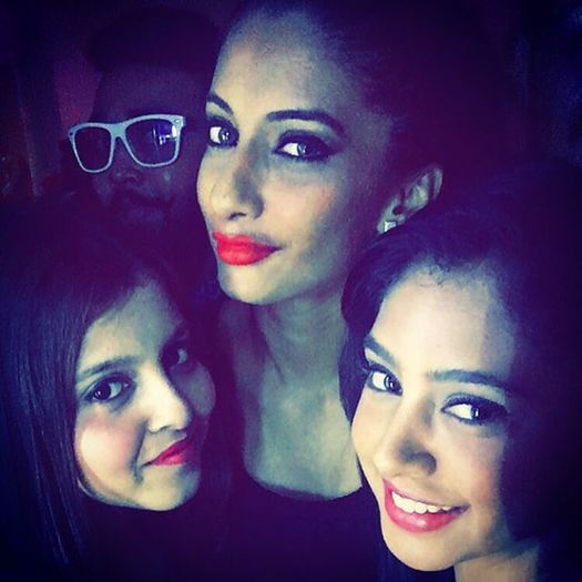 12356306_526354210876247_32251837_n - Niti Taylor
